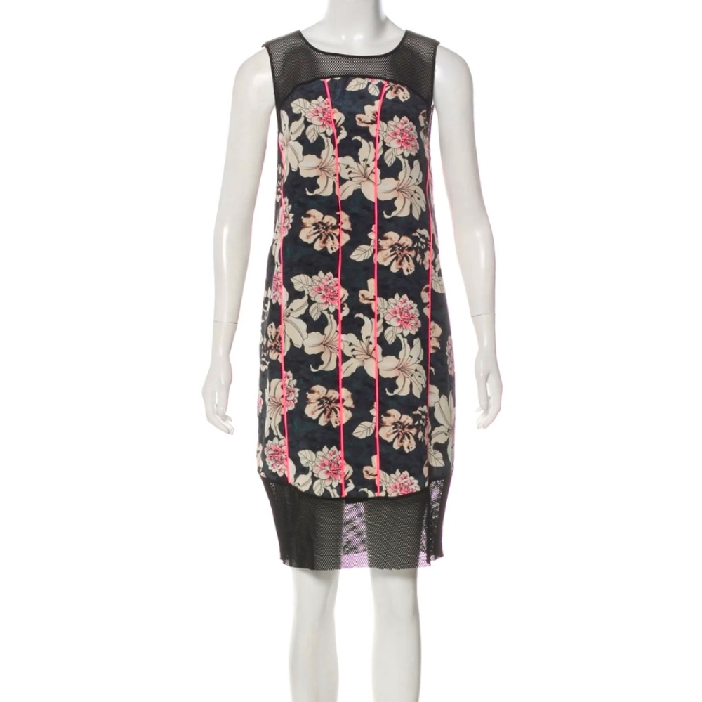 ELIZABETH AND JAMES CREAM&NAVY FLORAL DRESS..SZ XS